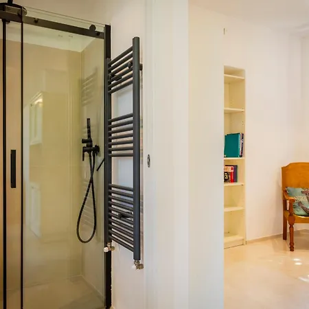 Magnolia House- Monolocale Con Ingresso Indipendente Апартаменты Чивитанова-Марке