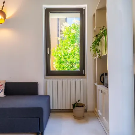 Magnolia House- Monolocale Con Ingresso Indipendente Апартаменты